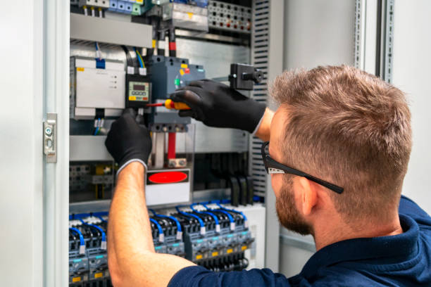 Best Affordable Emergency Electrician  in Callaway, FL